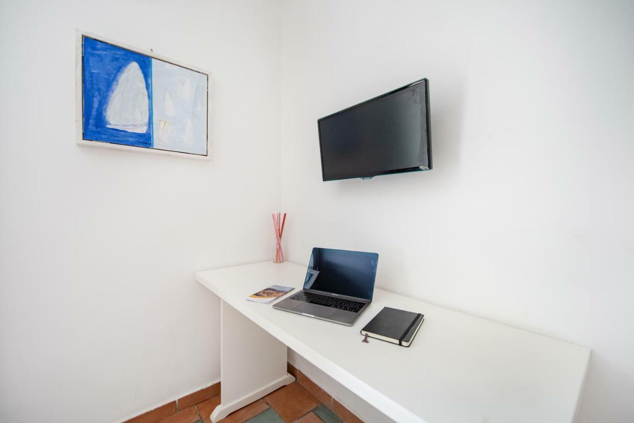 Gioia 37 Apartments Procida Exterior photo